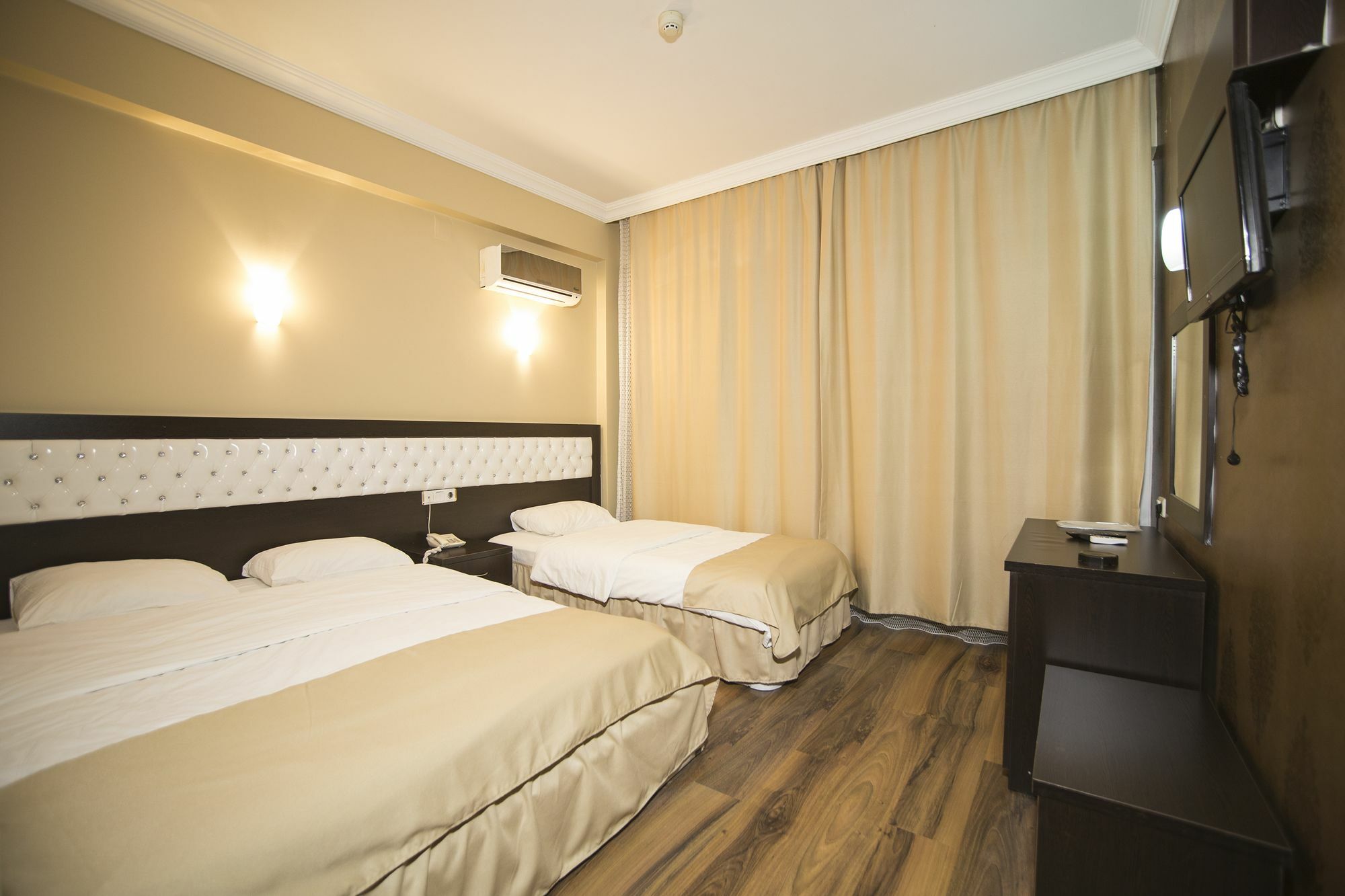Divan Otel Antakya Zewnętrze zdjęcie